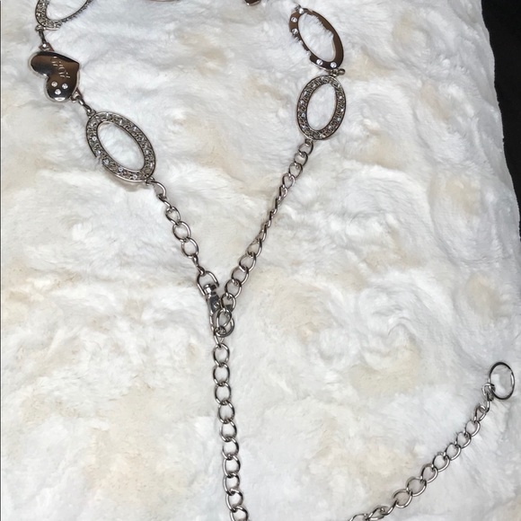 🎉XOXO SILVER BELT🎉 - Picture 4 of 10